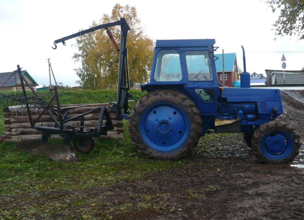 Права на трактор в Североуральске